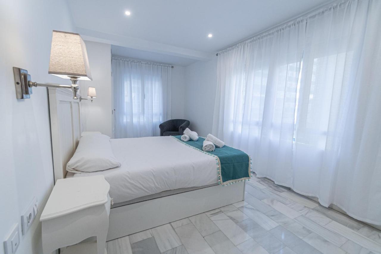Apartamento El Parador Del Boticario Кадис Экстерьер фото